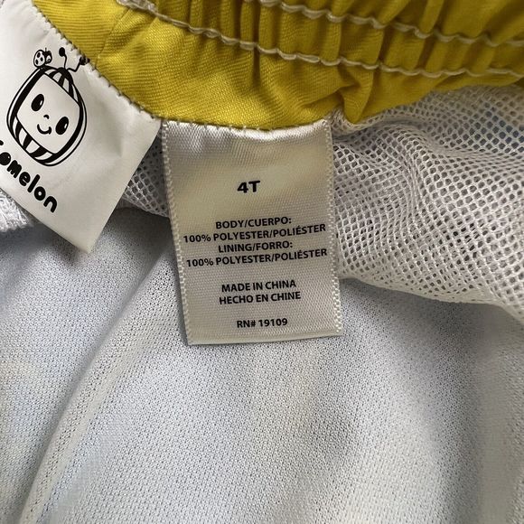 Cocomelon "JJ" Boys‎ 2 Pc Rash Guard Set 4T-Short Sleeve Top-Swim Shorts - Picture 13 of 14